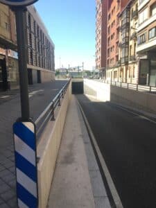 Paso vehículos Panaderos